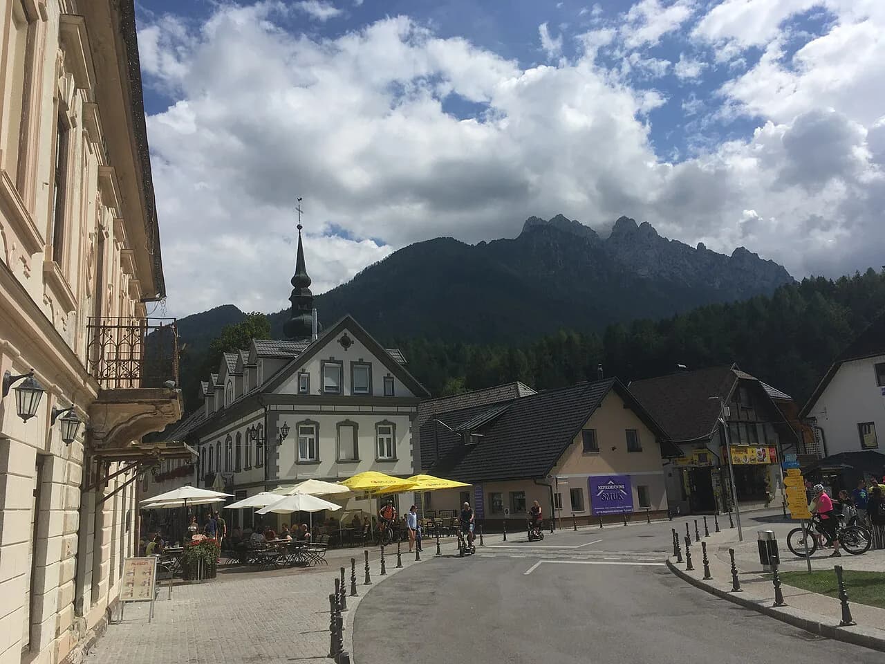 Kranjska Gora Restaurants: Where to Eat in the Upper Sava Valley