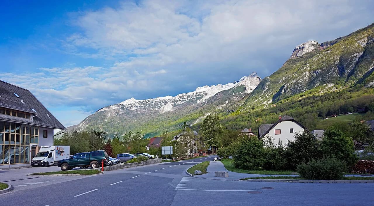 Slovenia Zipline: Which Course Fits Your Trip