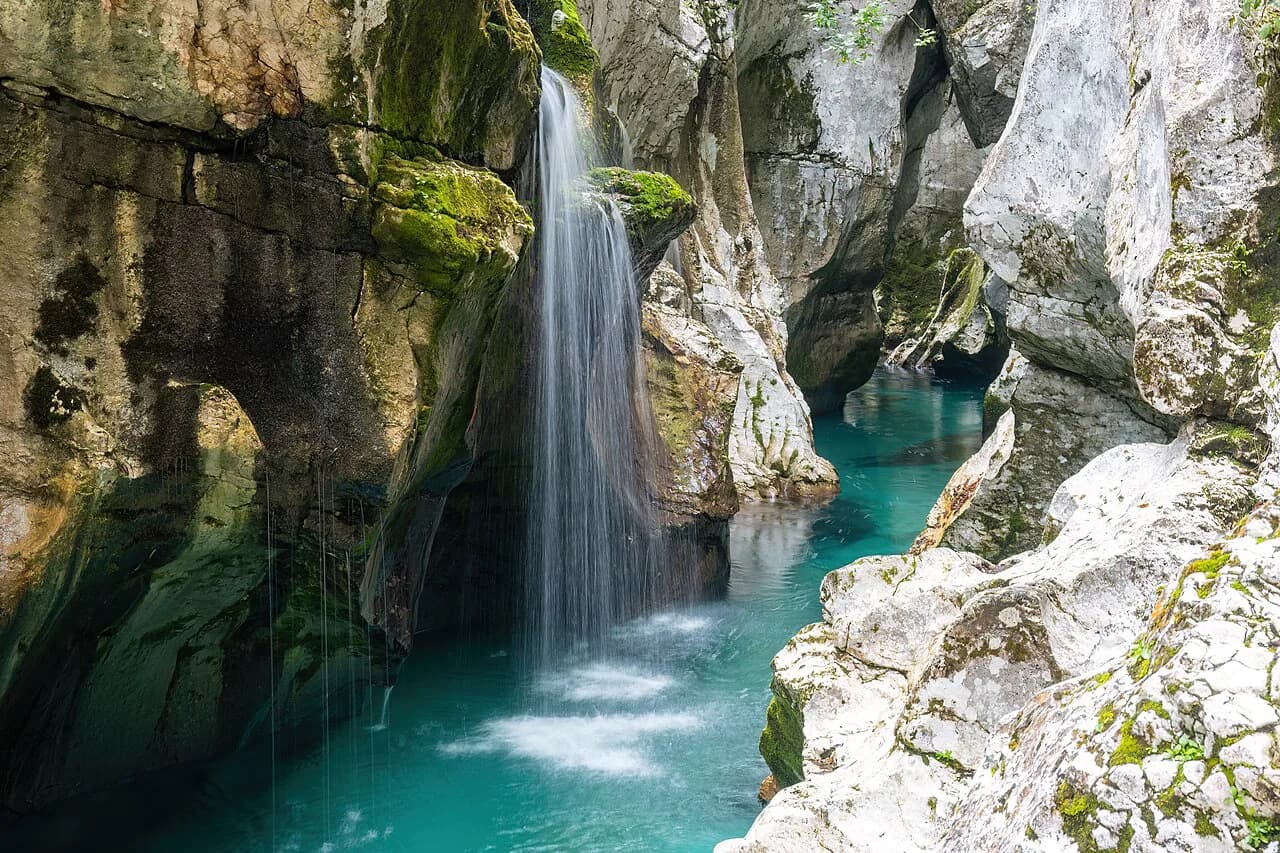 Great Soča Gorge (Velika Korita): Where to Stop and What You See