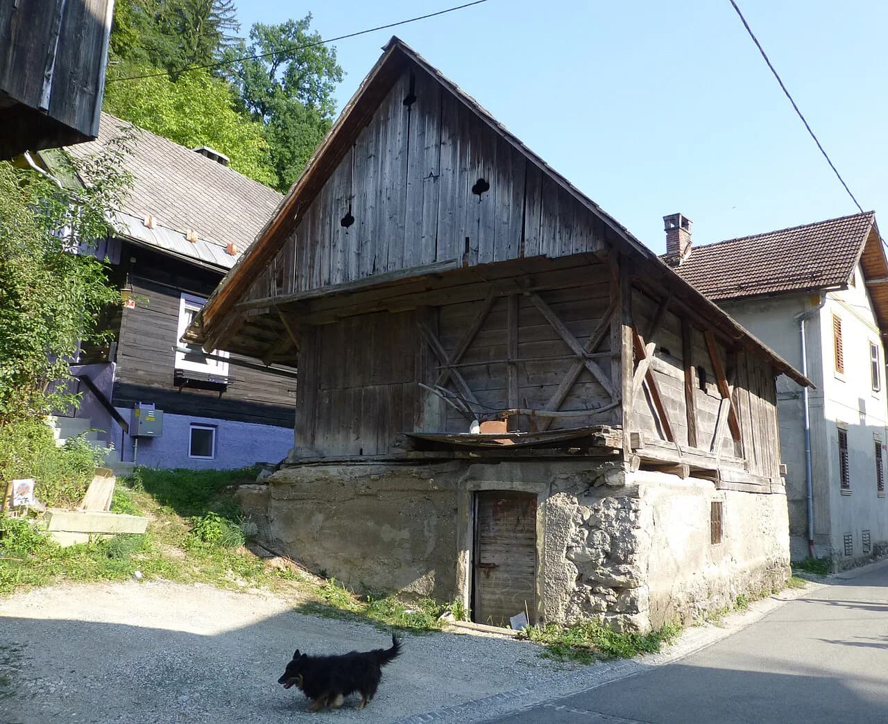 Villages around Bled: Lake Shores and an Inland Base