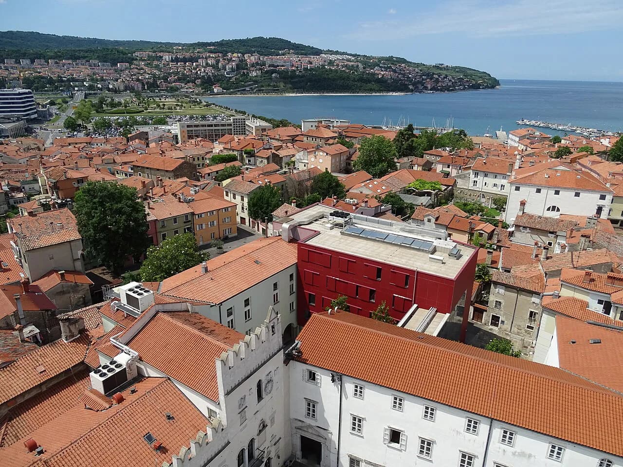 Koper Old Town: Squares, Streets and Sights to See