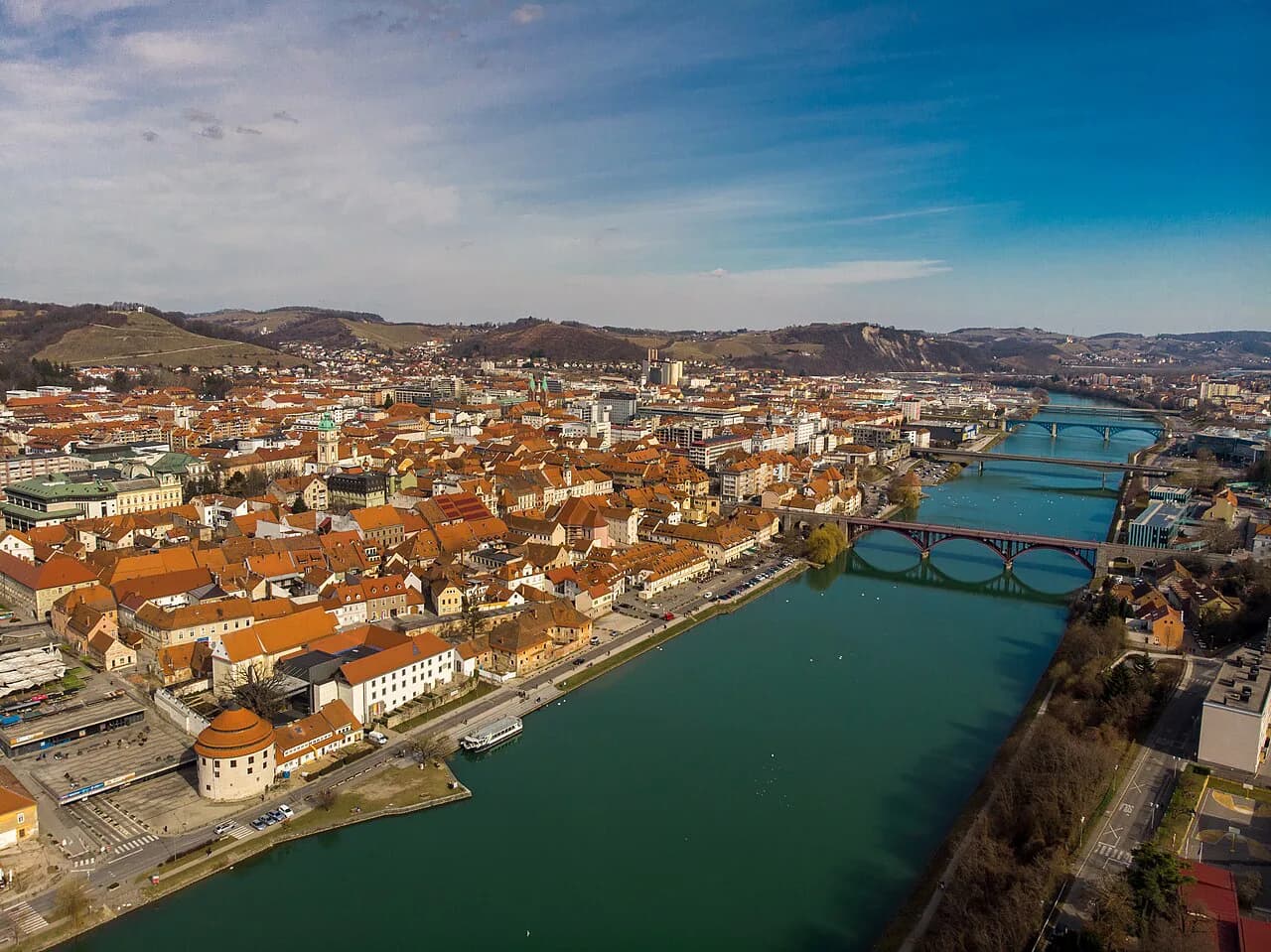 Maribor Parking: Garages, Paid Zones and Free Short Stays