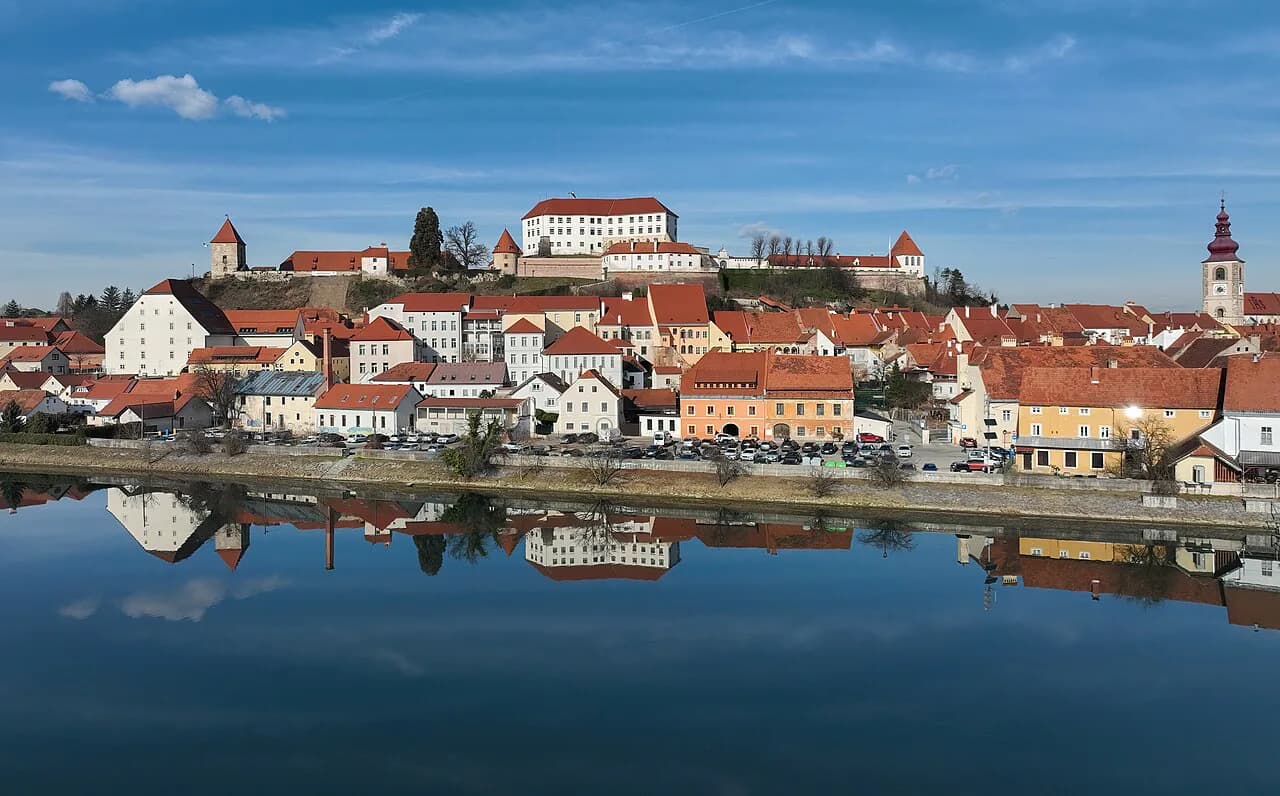One Day in Ptuj: Castle, Old Town and Riverside Plan