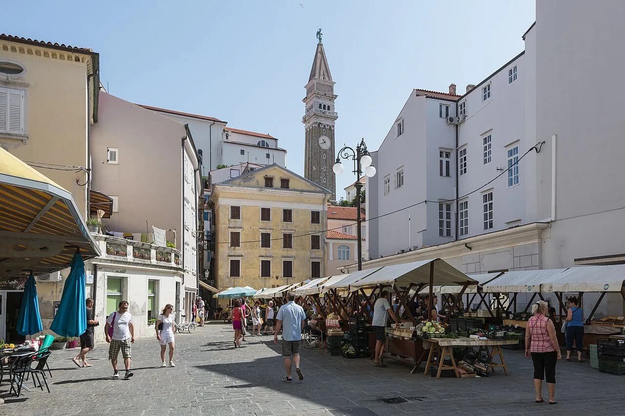 Piran Market: What to See, When to Go, and How It Fits Your Day