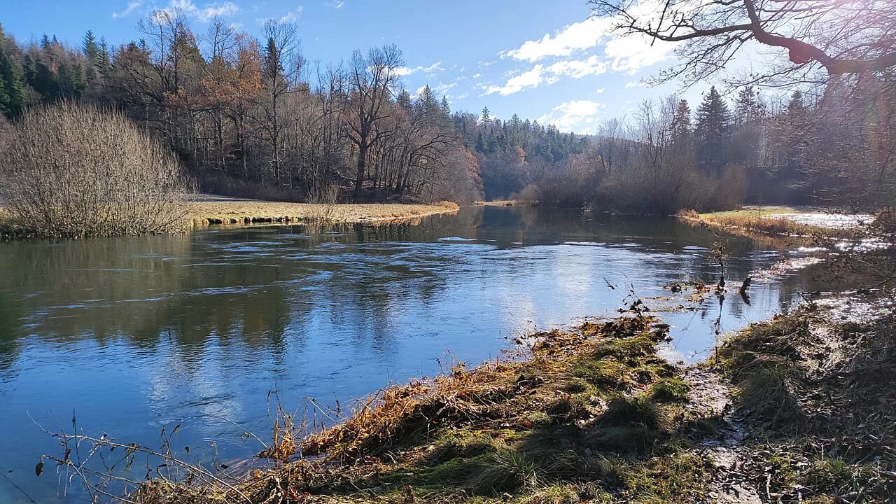 Rakov Škocjan: Natural Bridges, Valley Walk and How to Get There