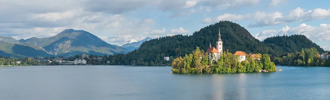 Things to Do in Slovenia: Lakes, Caves, Coast and Old Towns