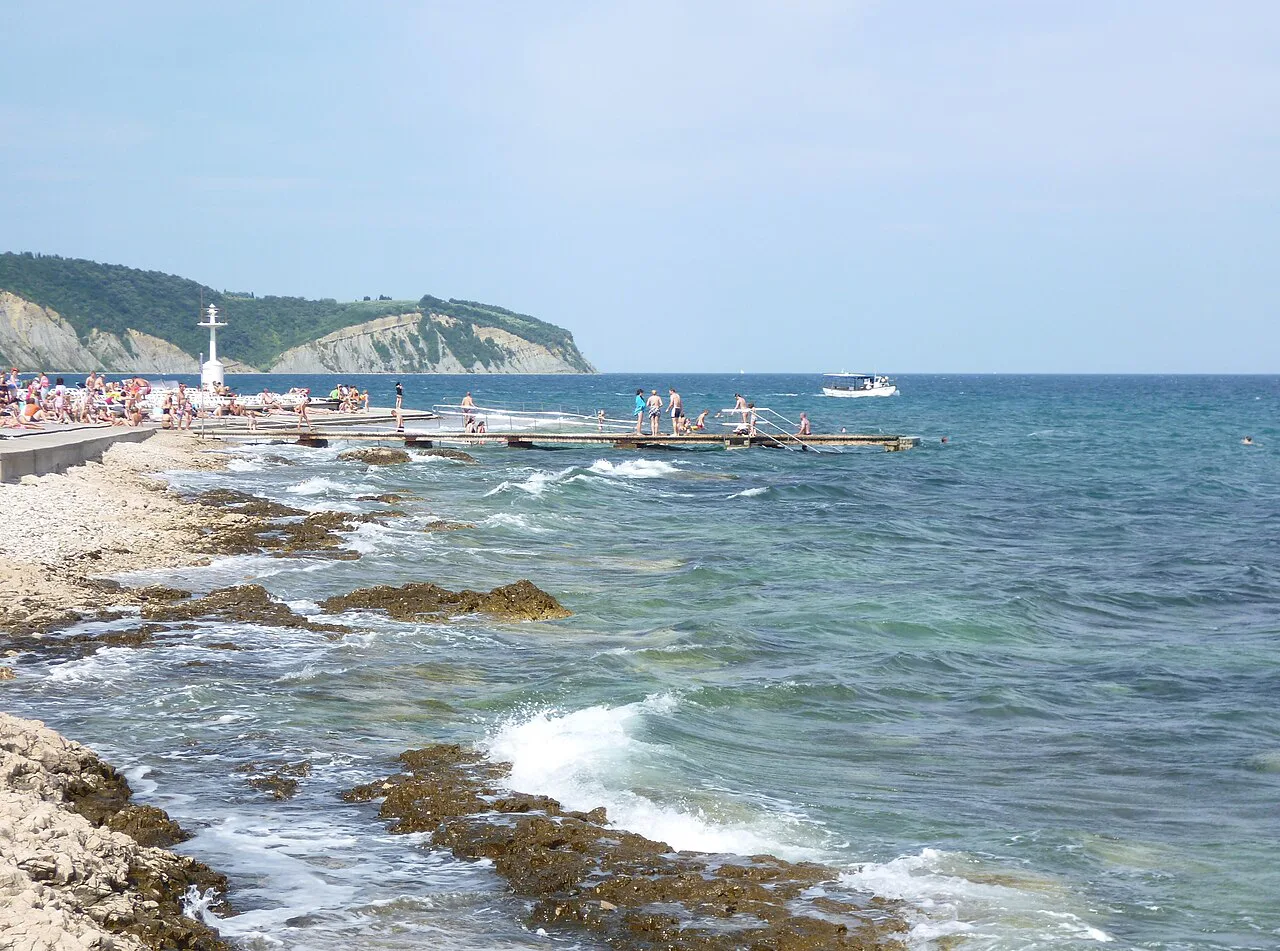 The coast at Izola.