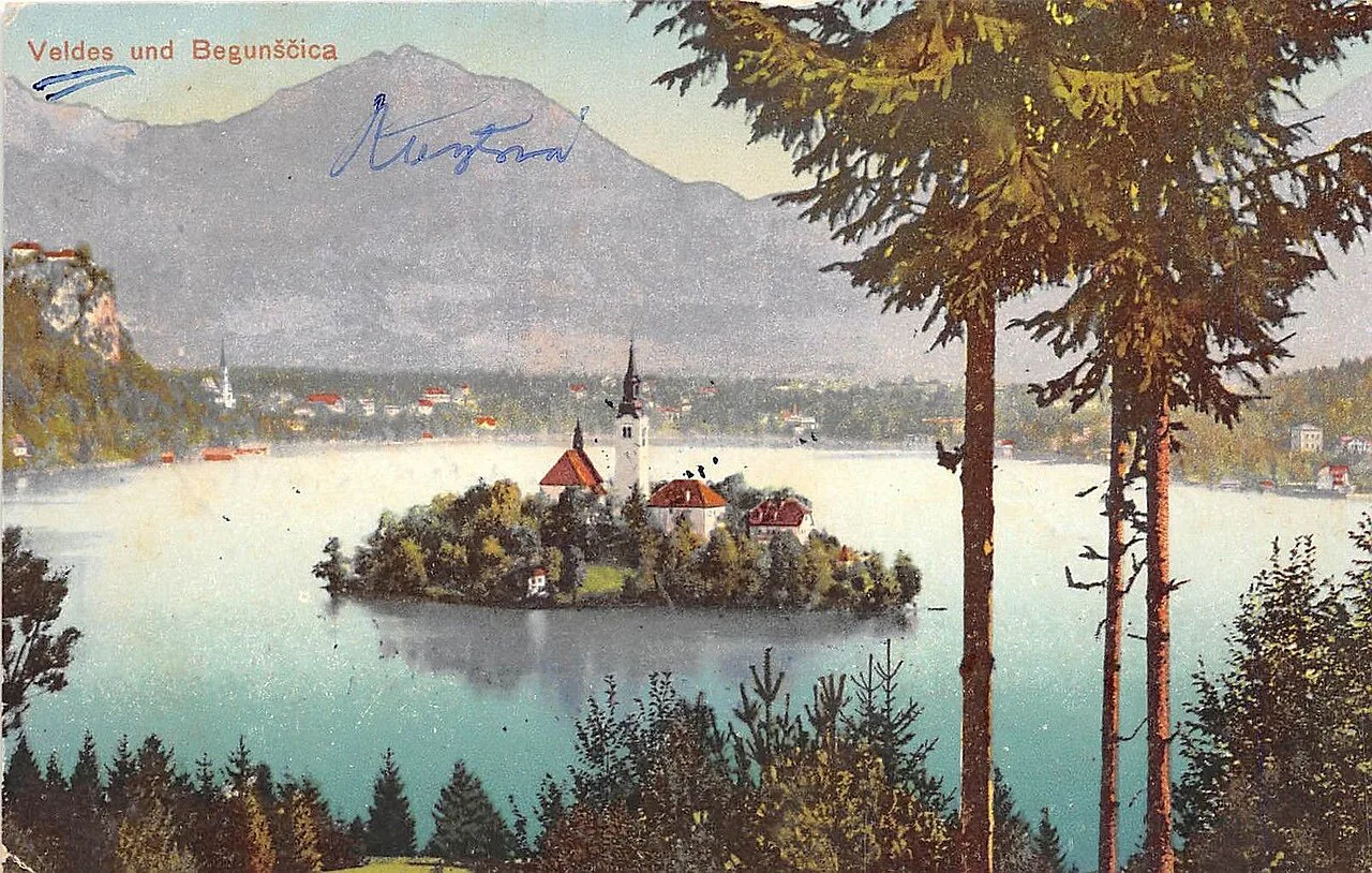 Bled Island on a 1909 postcard.