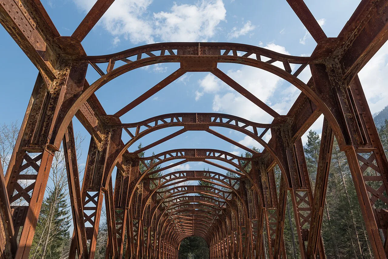The iron cycle bridge at Gozd Martuljek.