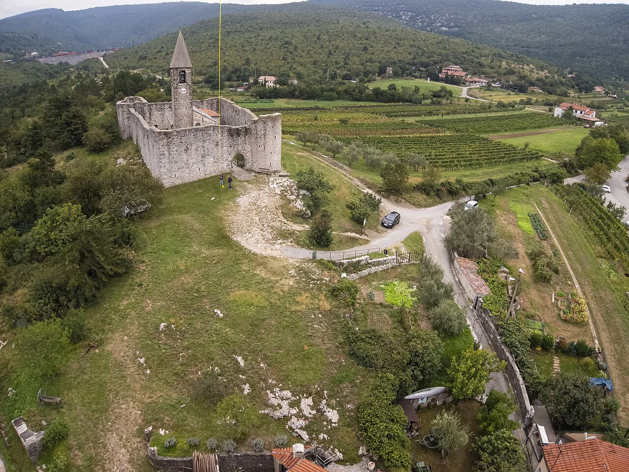 Hrastovlje church and its walls from above.