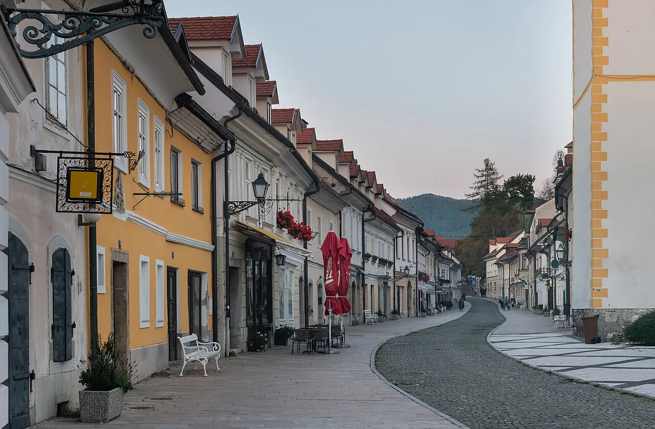 Šutna, Kamnik's main street.
