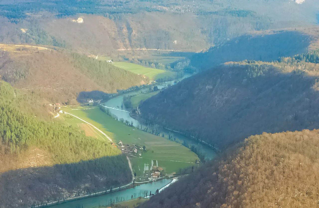 The Kolpa valley at Prelesje.