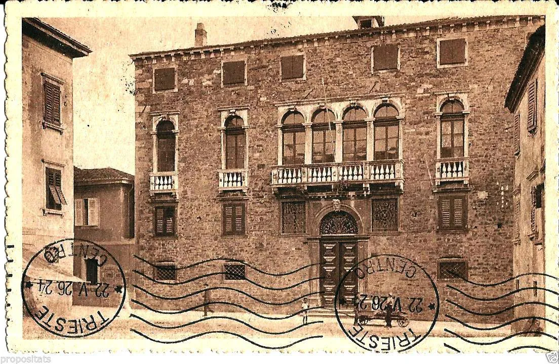 A palace in Koper on a 1926 postcard.