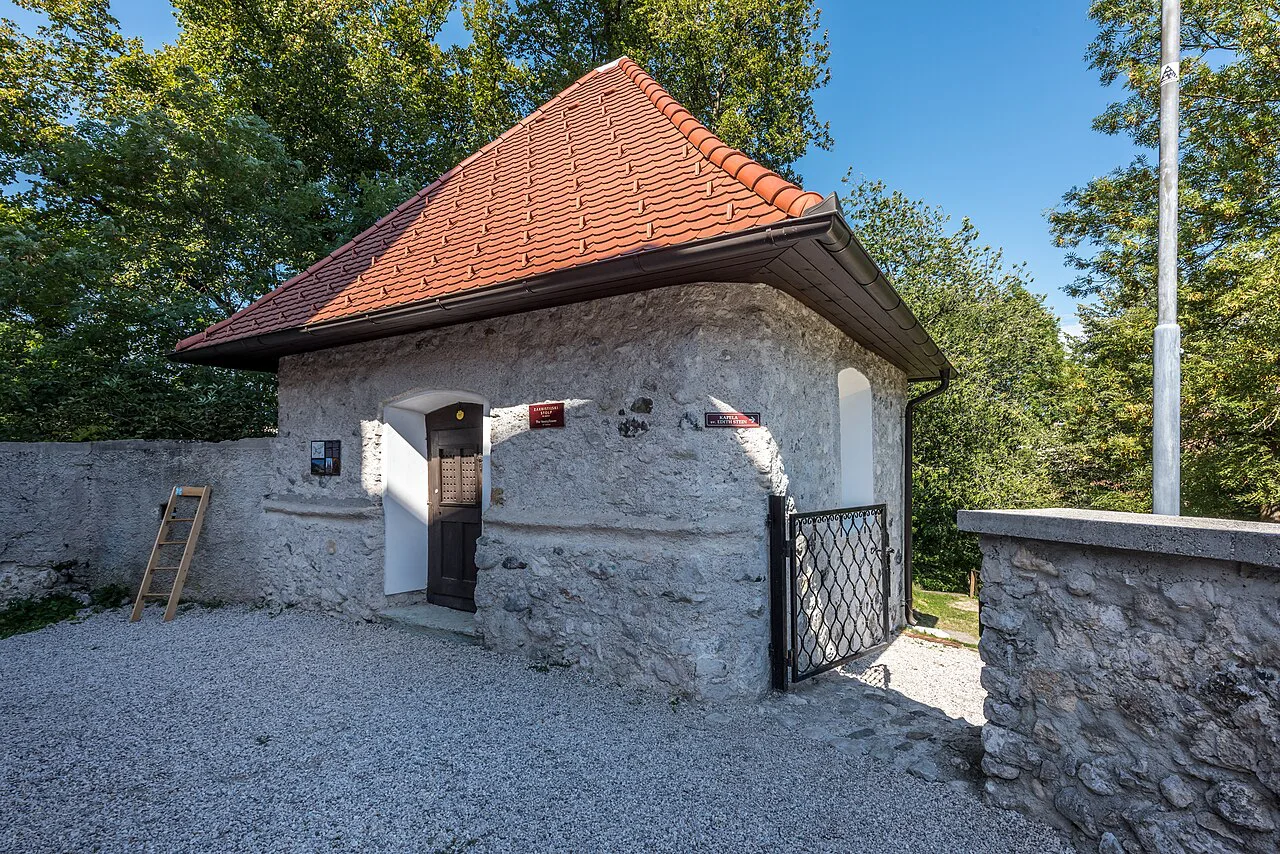 A chapel beside Linhart Square in Radovljica.
