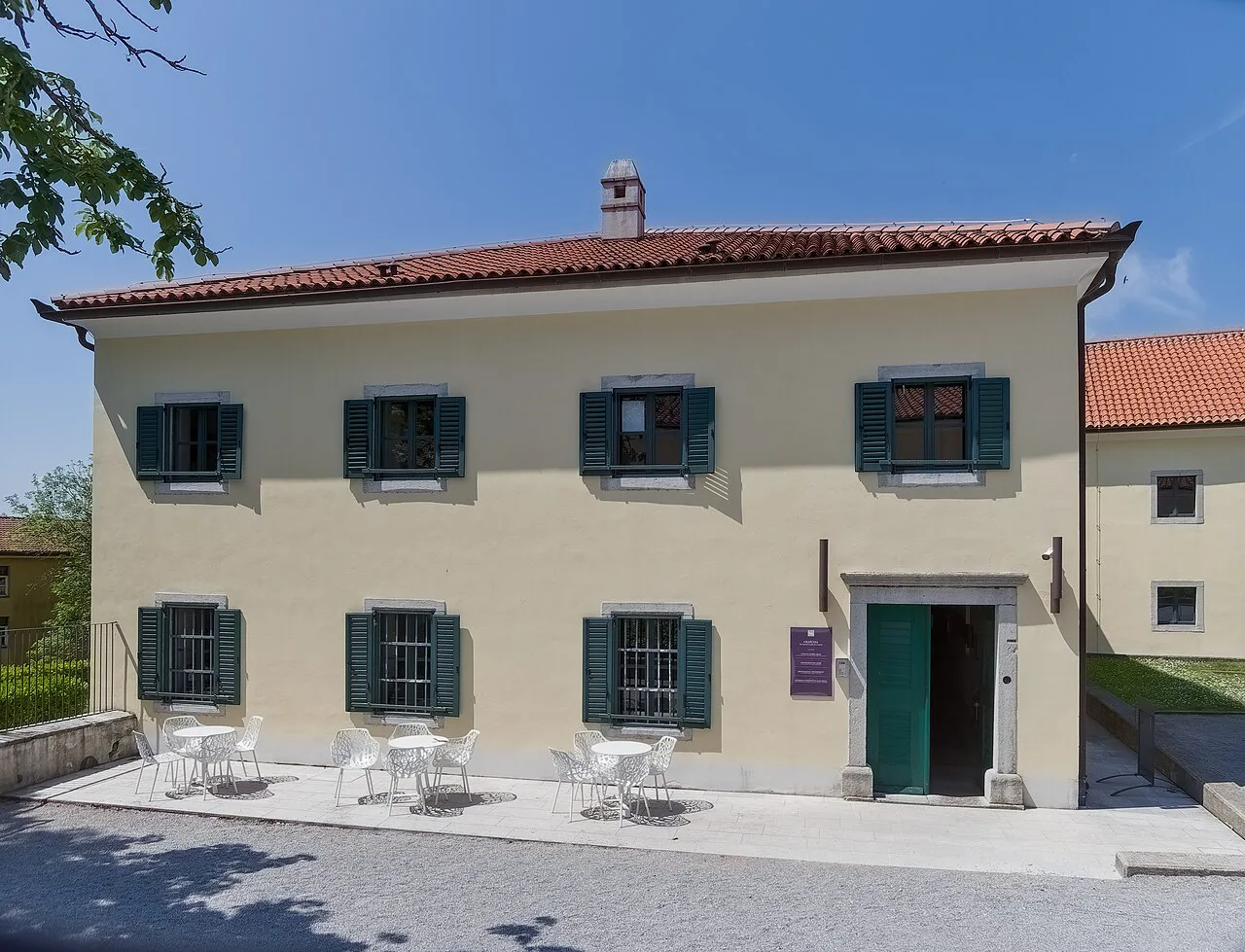 A manor building at Lipica.