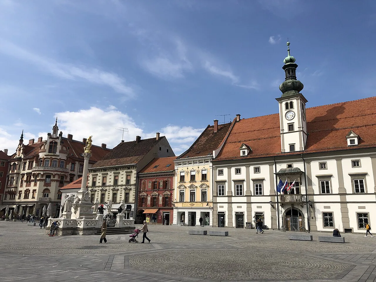 Maribor Town Hall on Glavni trg.