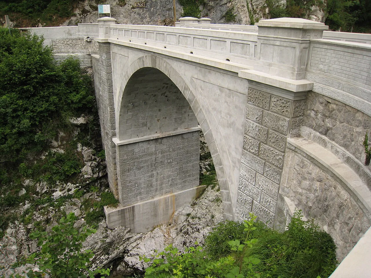The Napoleon Bridge over the Soča at Kobarid.