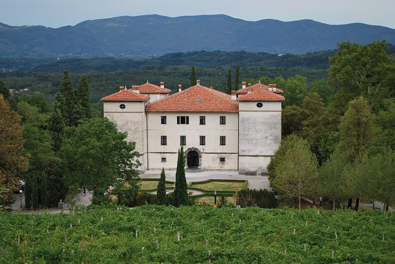 Kromberk Castle, home of the Goriška Museum, on the edge of Nova Gorica.