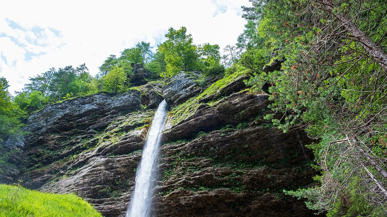 The Peričnik waterfall in its gorge.