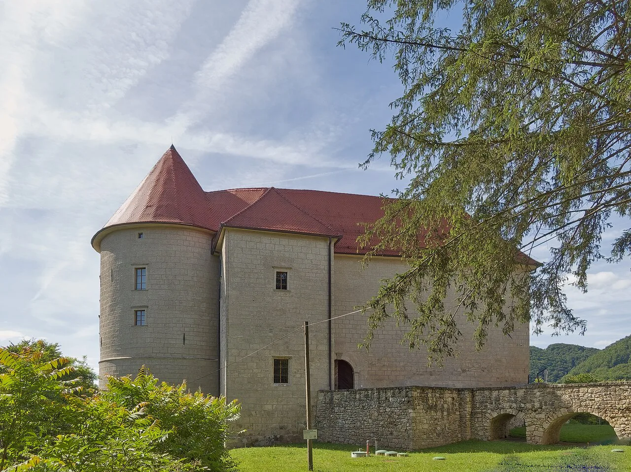 Rajhenburg Castle at Brestanica.