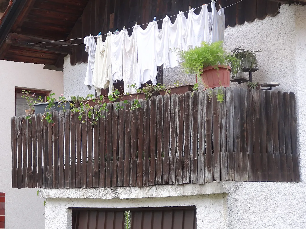 A wooden balcony in Rateče.