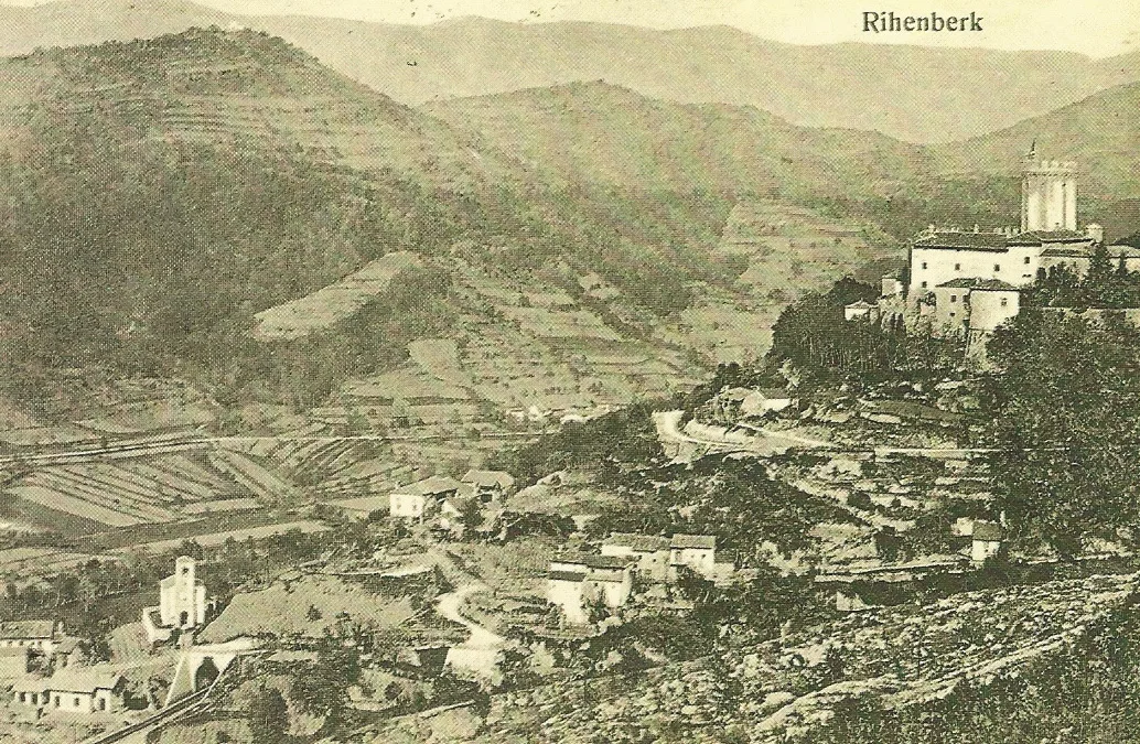 Rihemberk Castle on a 1911 postcard.
