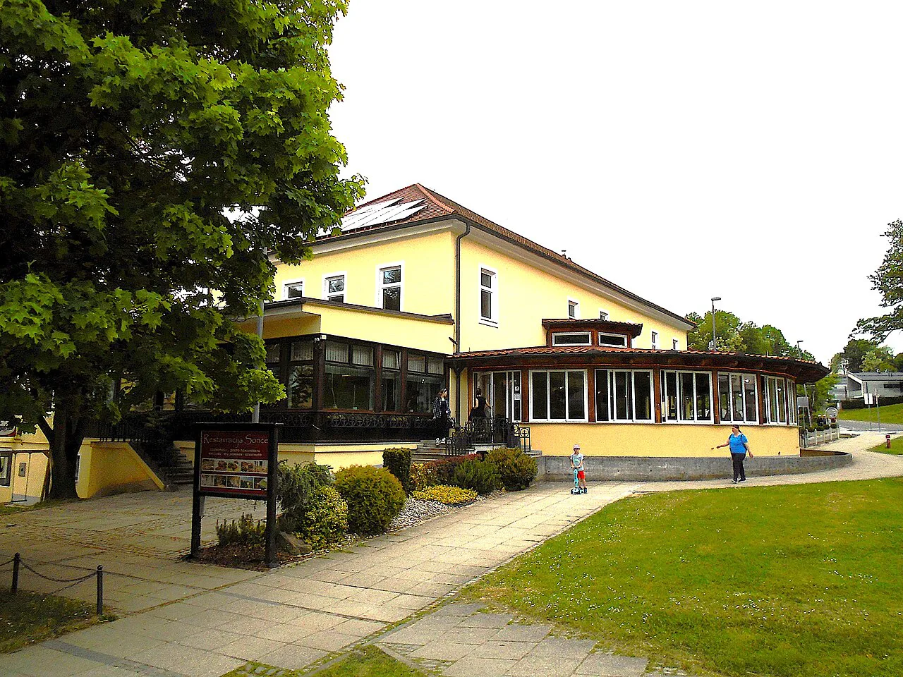 A restaurant pavilion in the spa park at Rogaška Slatina.