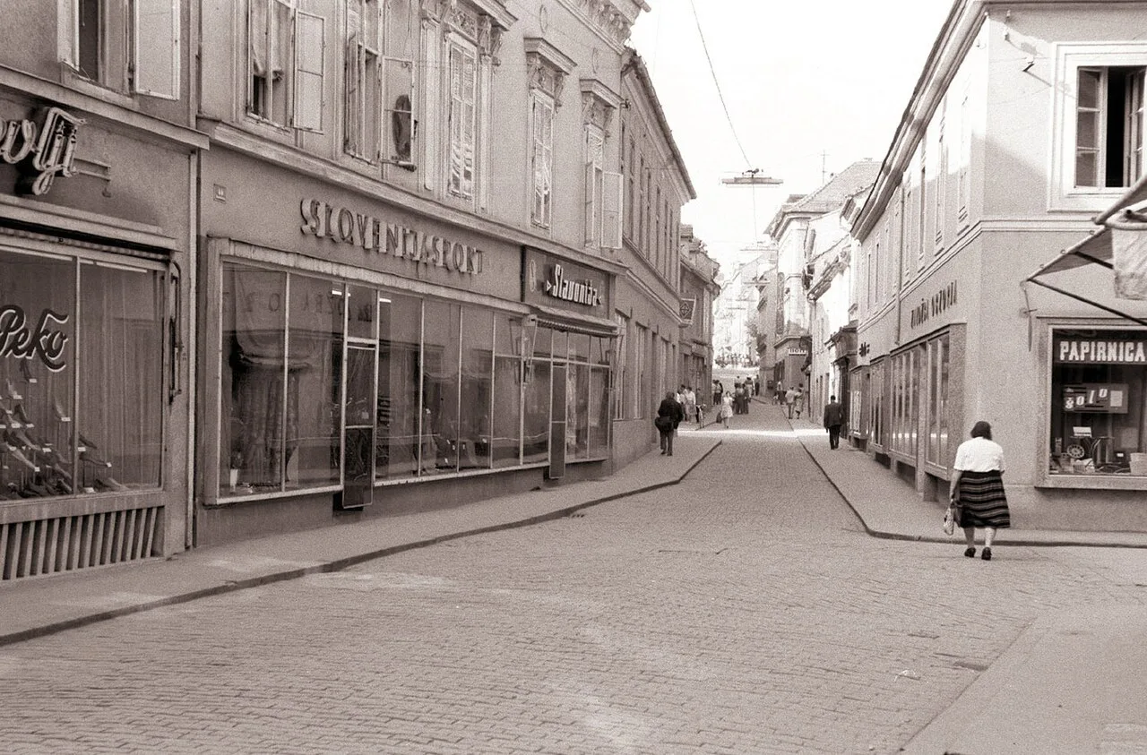 Gosposka ulica in Maribor in 1960.