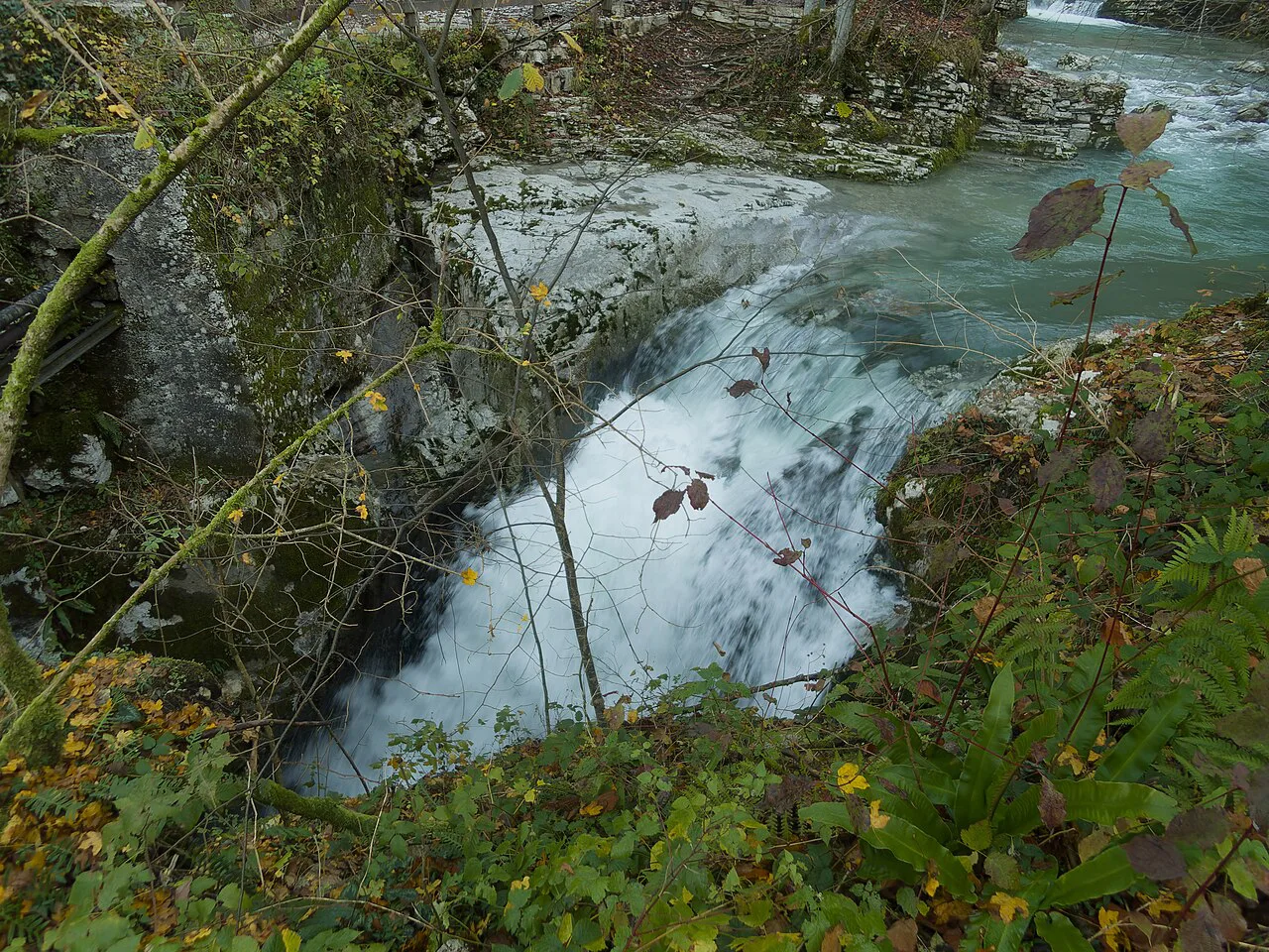 The Mali Kozjak waterfall.