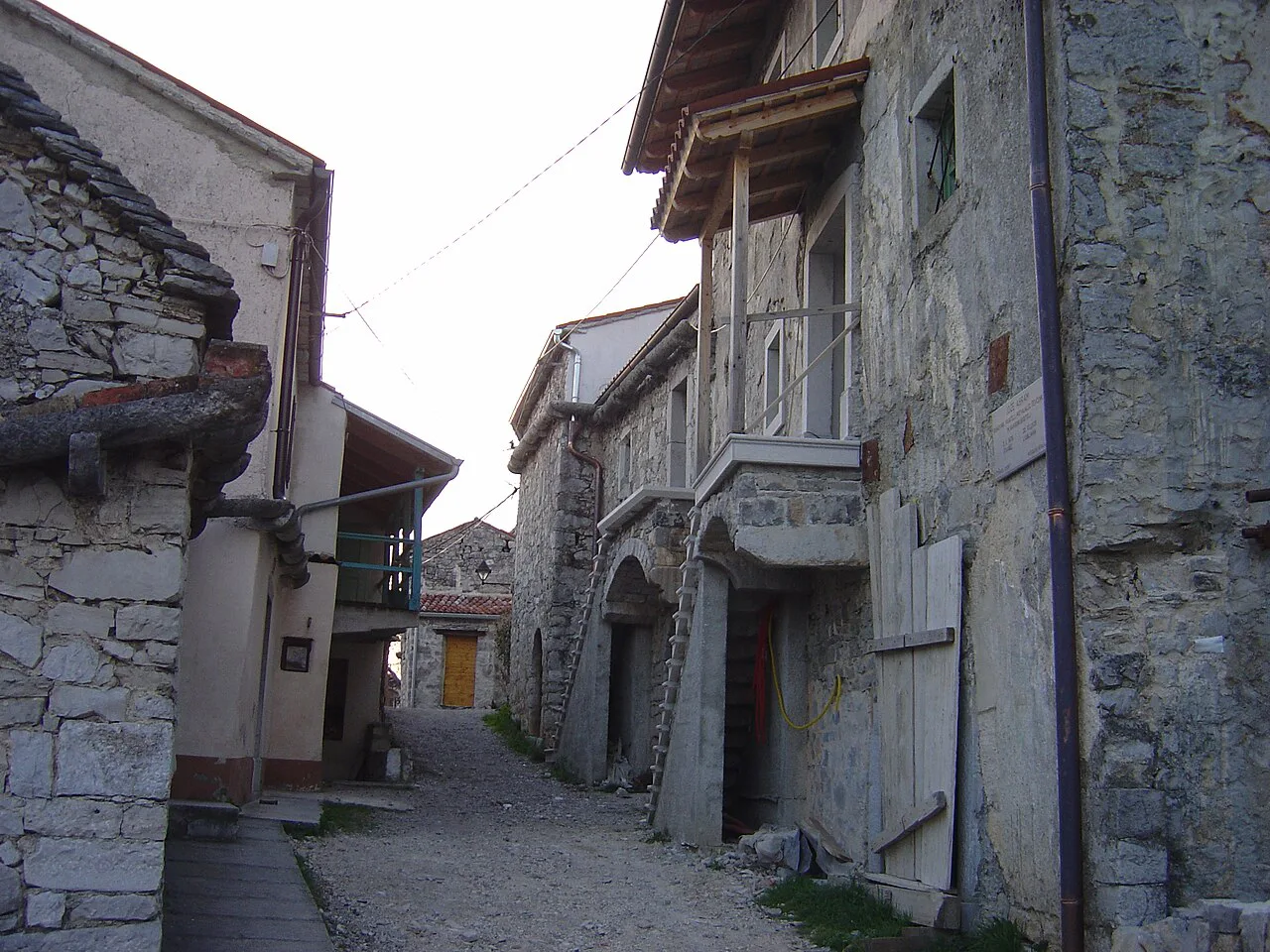 A stone street in Štanjel.