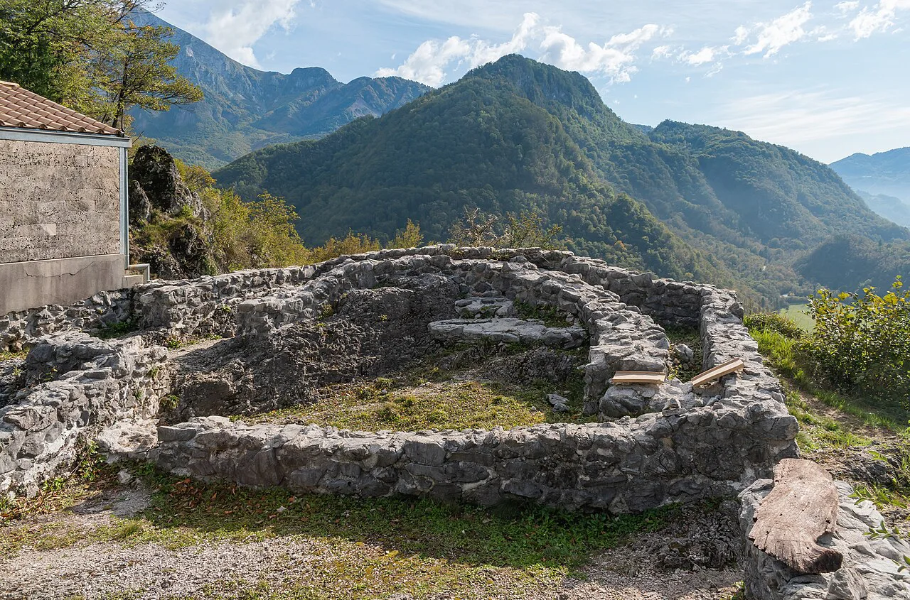 Late antique walls at Tonovcov grad above Kobarid.